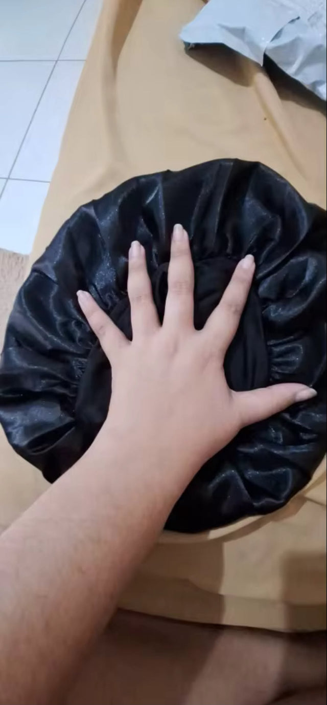 Bonnet en Satin